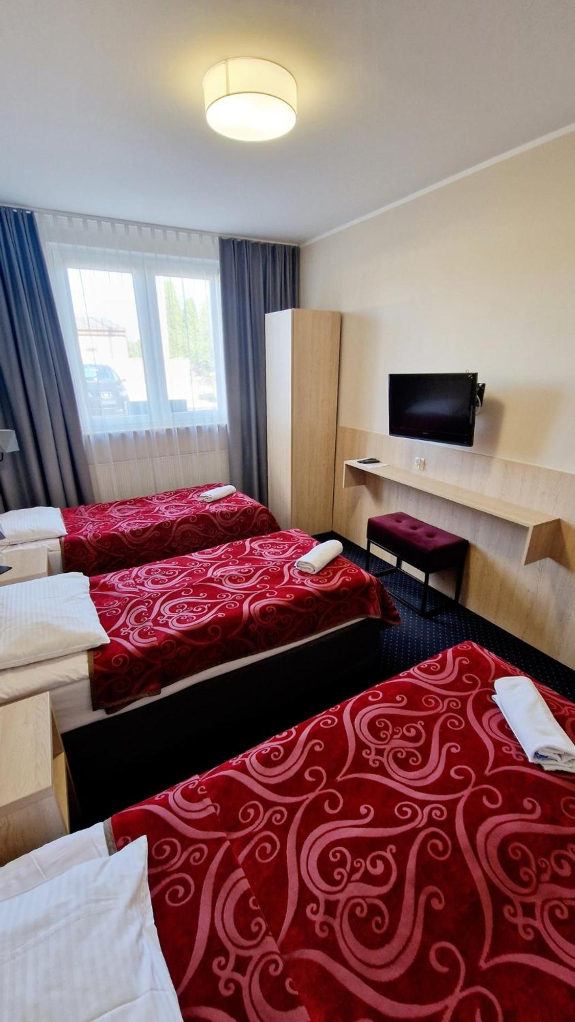 Hotel Pod Lipami Bystra  Esterno foto