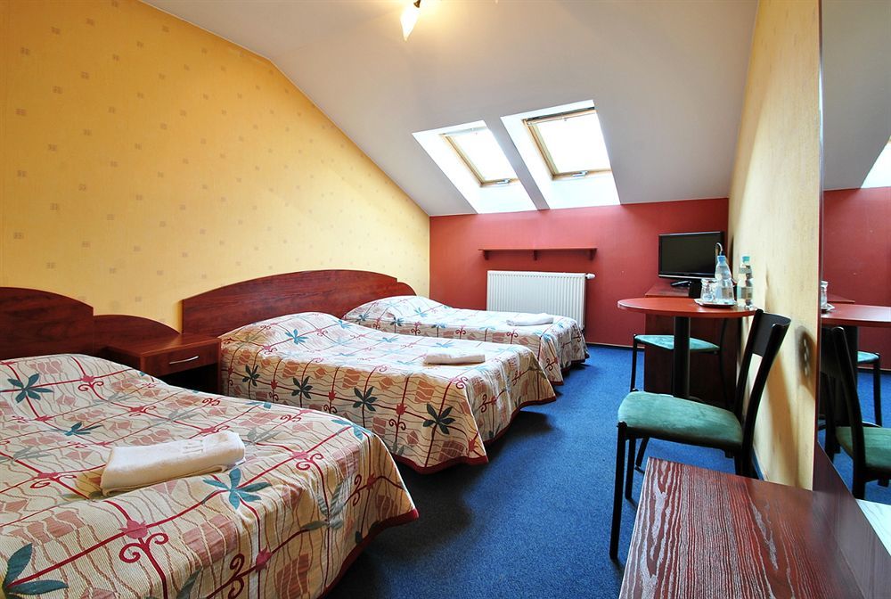 Hotel Pod Lipami Bystra  Esterno foto